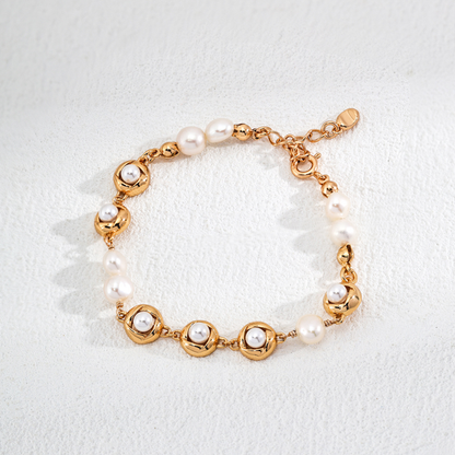 Ethereal Glow Pearl Bracelet