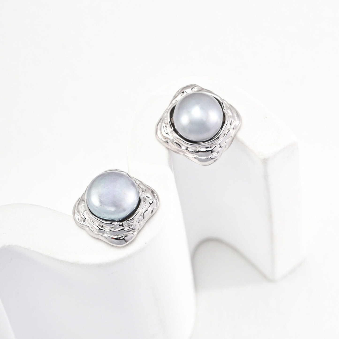 Ocean Pearl Teardrop Studs