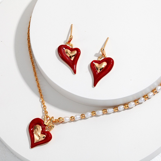 Enamel Heart Pendant Pearl Necklace