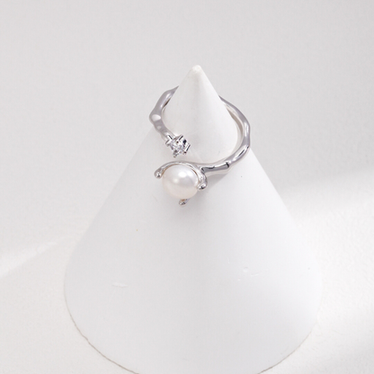 Pearl Whisper Ring