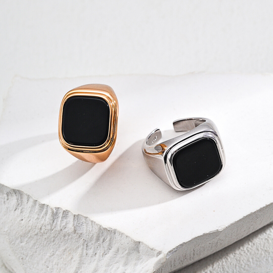 Black Onyx Signet Ring